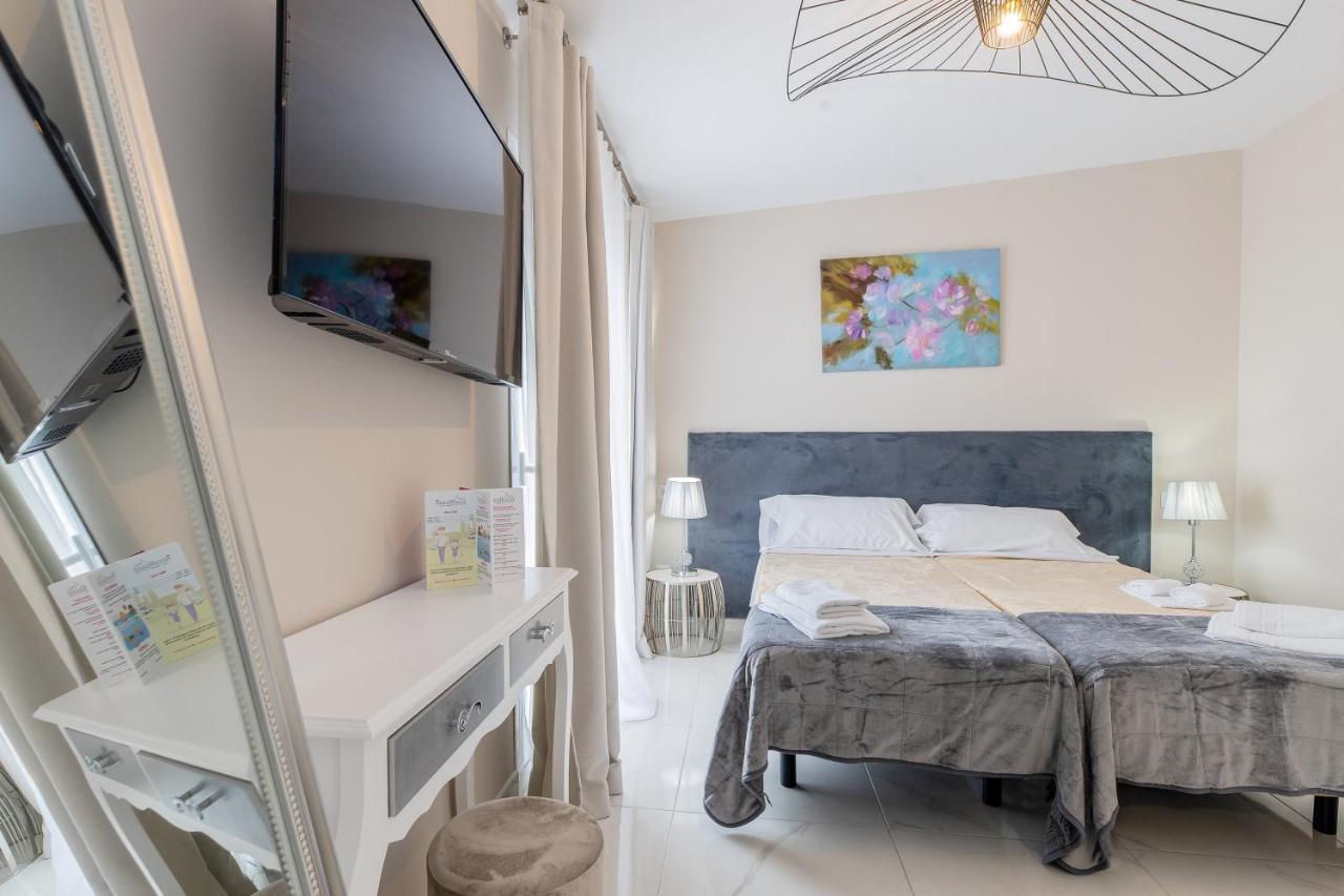 Hotel Residencia Deportiva Rozarossa Estepona Exteriér fotografie