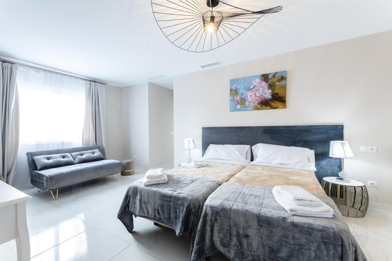 Hotel Residencia Deportiva Rozarossa Estepona Exteriér fotografie