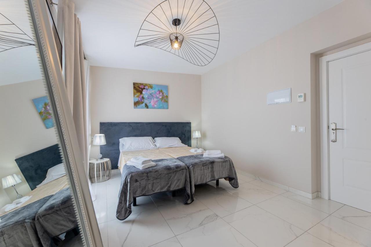 Hotel Residencia Deportiva Rozarossa Estepona Exteriér fotografie