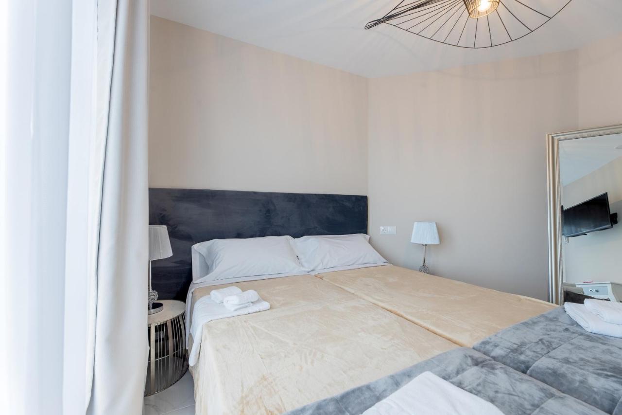 Hotel Residencia Deportiva Rozarossa Estepona Exteriér fotografie